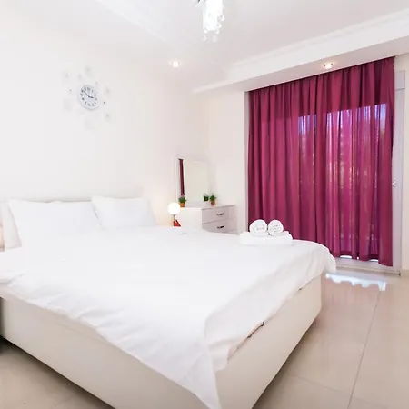 Marvelous With Shared Pool In Apartment *
